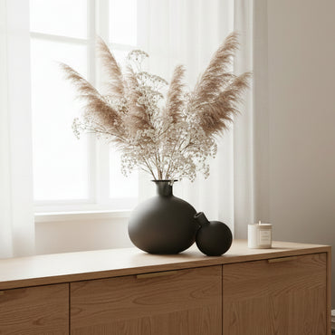 Carafe Sphérique en Verre Dépoli Noir – Flacon Décoratif Minimaliste & Chic