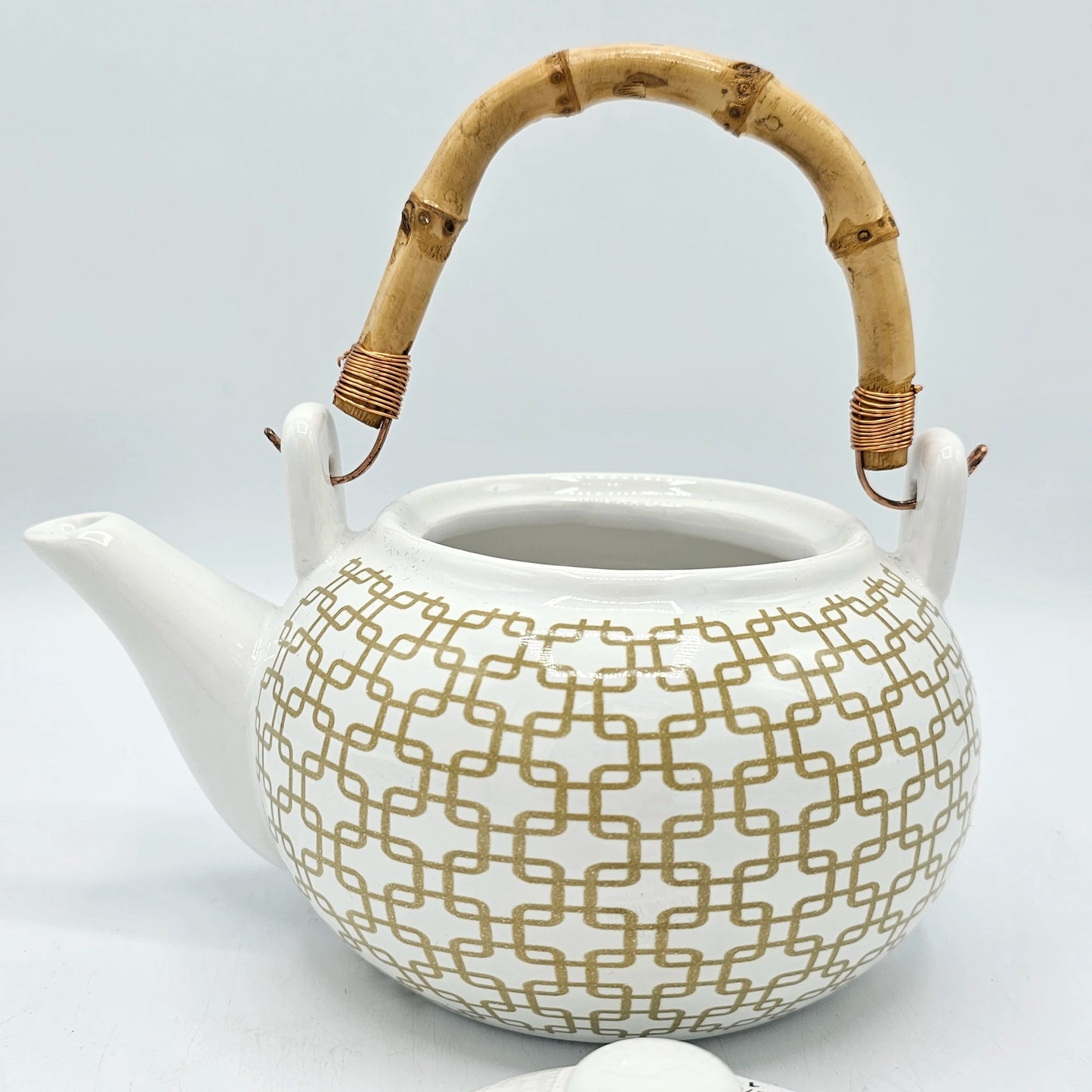 Théière en Céramique Chic Dorée – Anse en Bambou Véritable