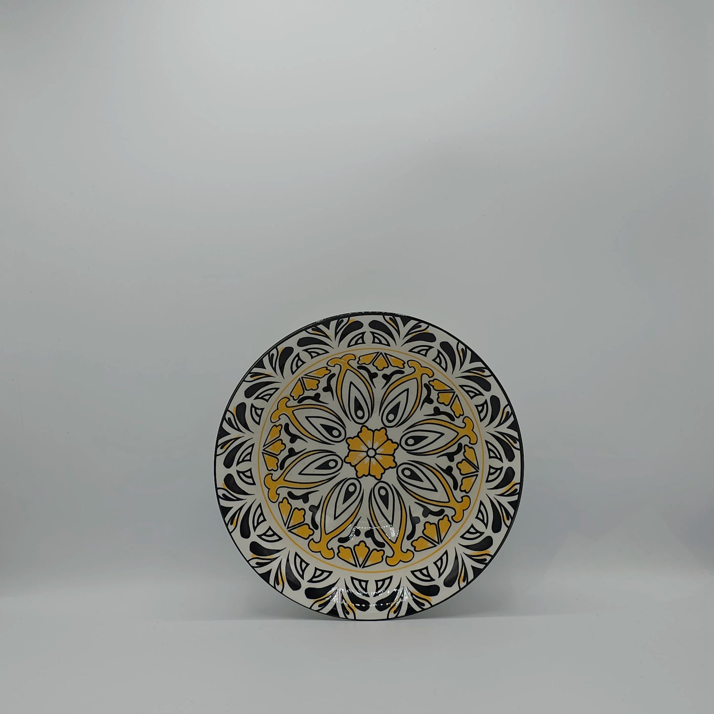 Assiette à Dessert en Céramique Mandala – Motif Arabesque Jaune et Noir