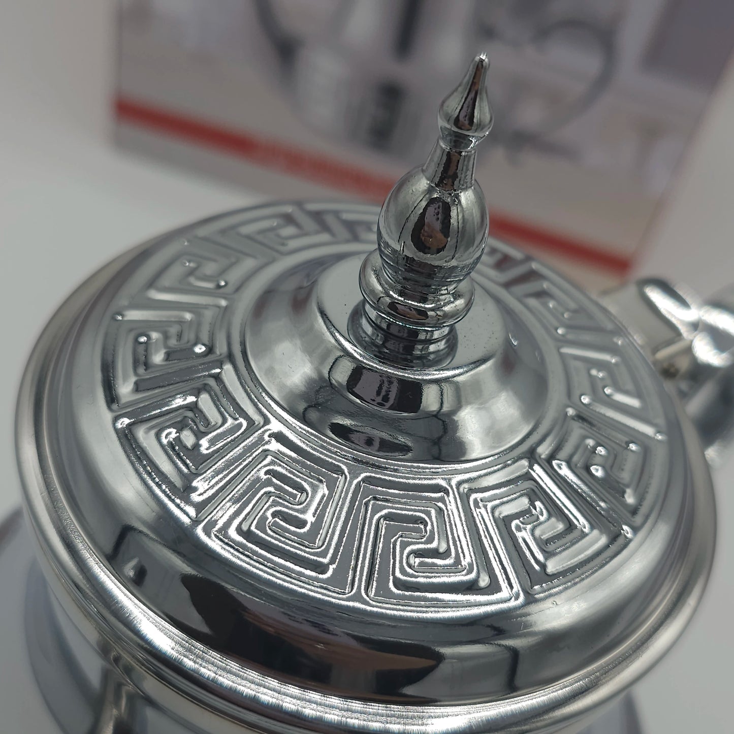 Théière Royale en Acier Inoxydable AlSie – Design Traditionnel Gravé & Finition Miroir