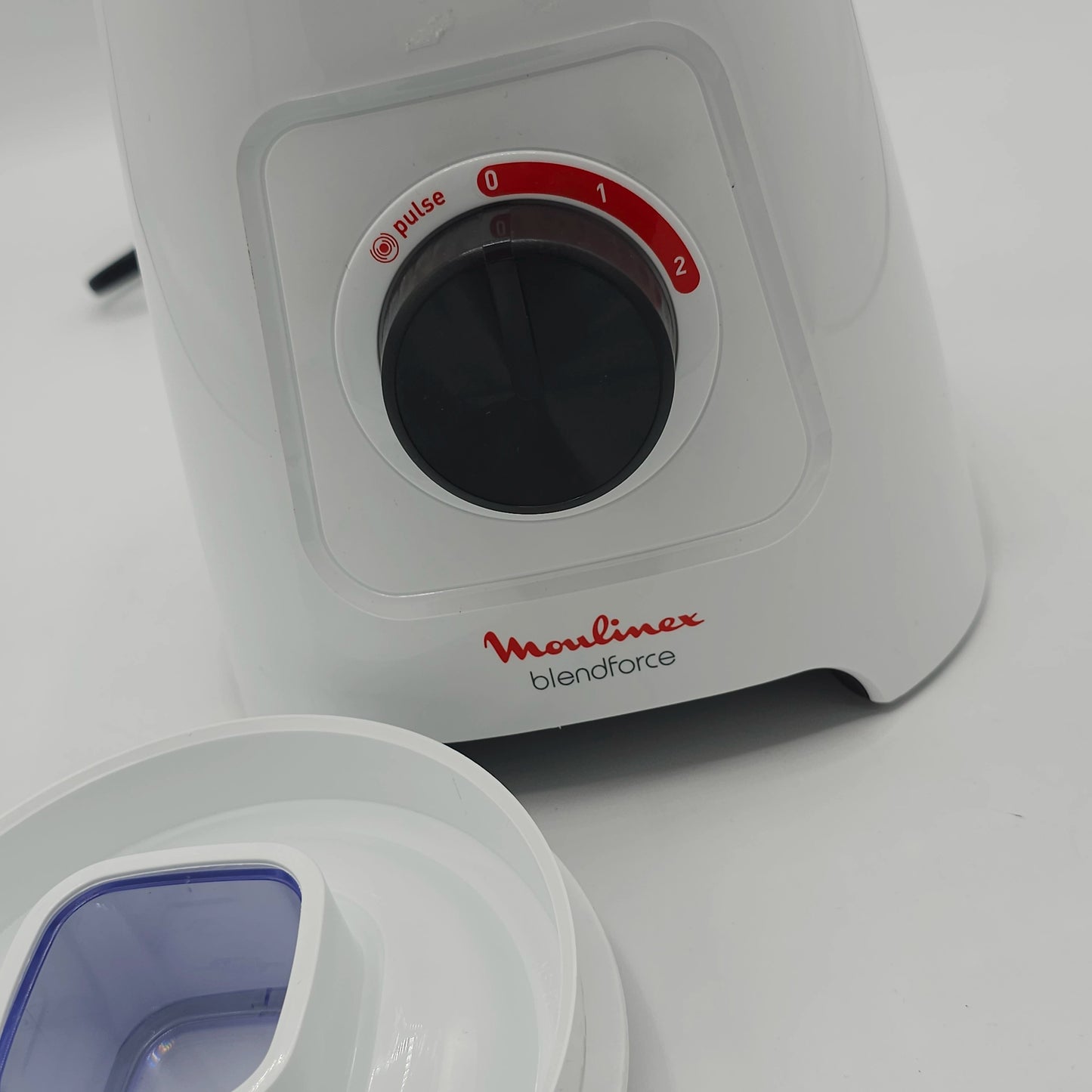 Blender Moulinex Blendforce 600W – Bol 2L Haute Capacité & Technologie Smart Lock