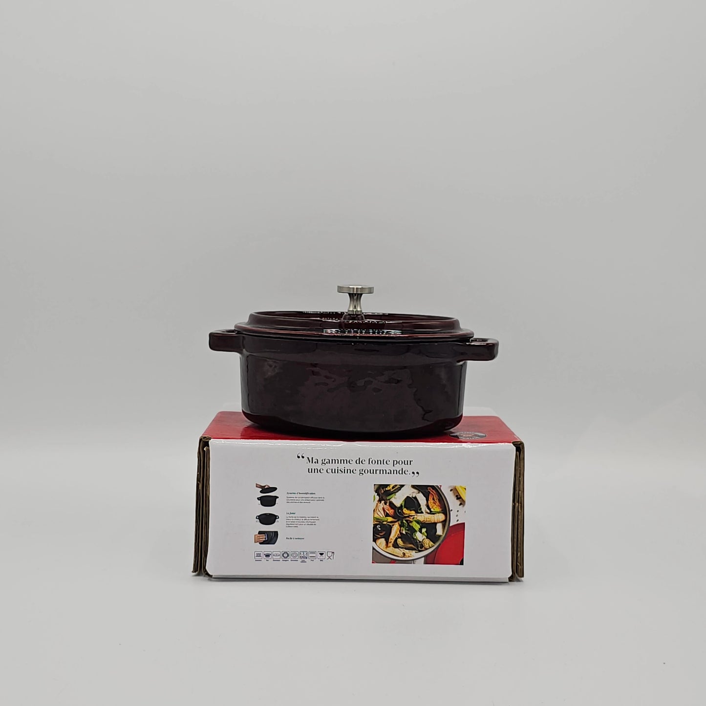 Mini Cocotte Ovale en Fonte Émaillée Rouge Cerise – Cuisson Saveur & Service à Table