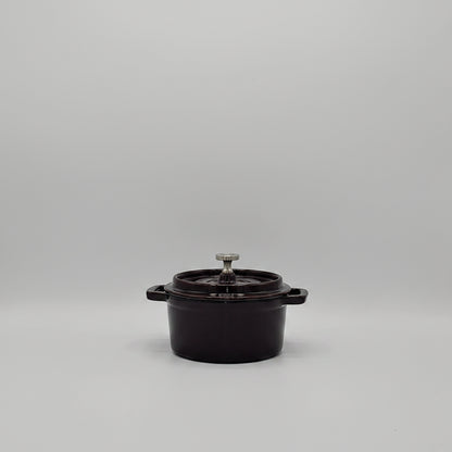 Mini Cocotte en Fonte Émaillée - L'Authenticité Culinaire en Format Individuel