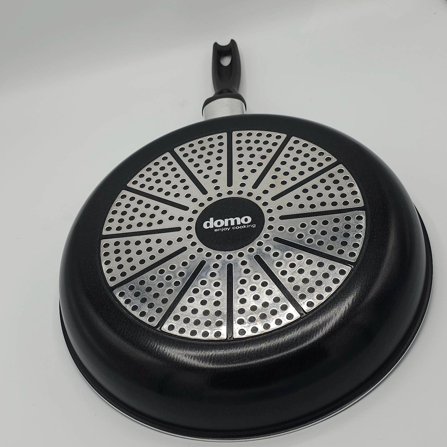 Poêle Domo Margherita 28cm – Revêtement Antiadhésif Haute Performance & Induction