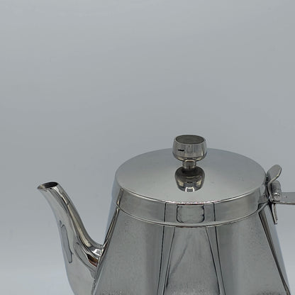 Théière Design en Acier Inoxydable 18/8 (0.9L)