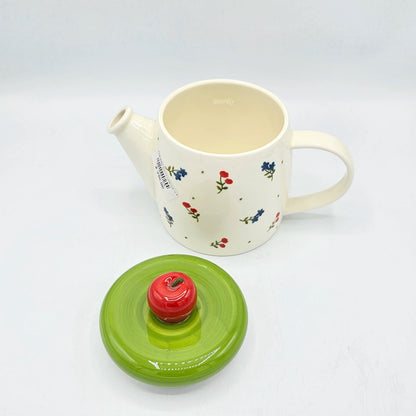Théière en Céramique Champêtre – Couvercle Vert et Pomme Rouge