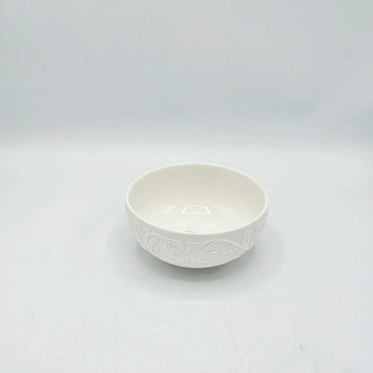 Bol en Céramique Blanc Pur 5 cm  – Motifs Arabesques en Relief
