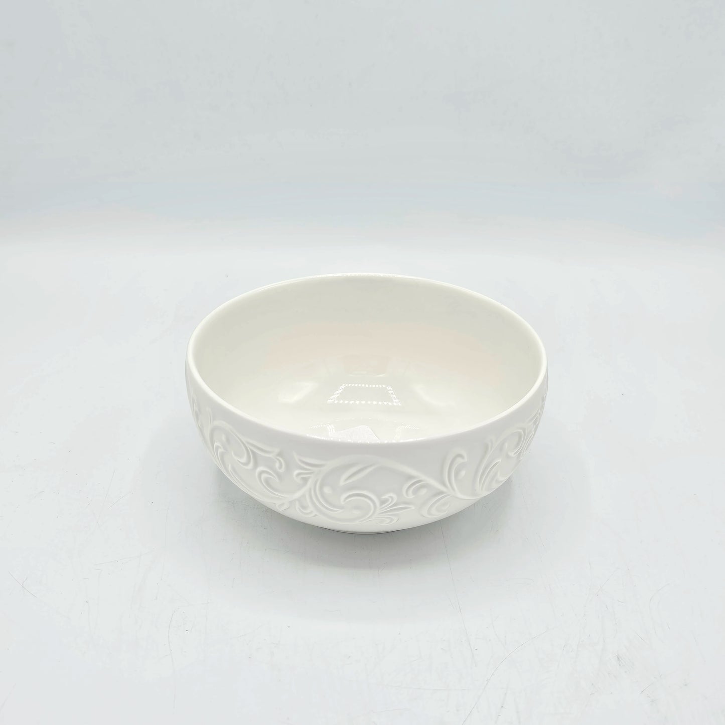 Bol en Céramique Blanche  5,5 cm avec Motifs Arabesques en Relief