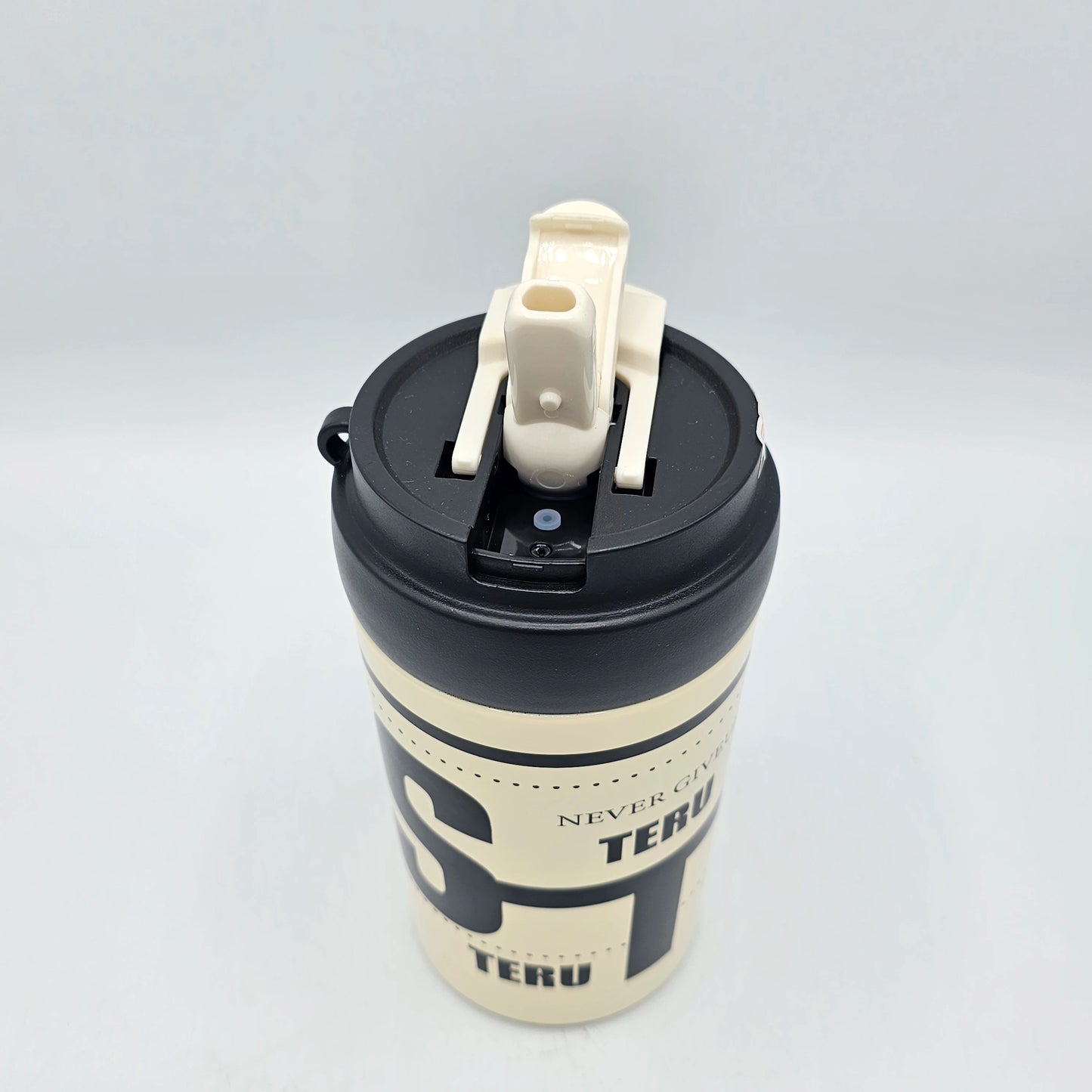 Mug de Voyage Isotherme Inox "Never Give Up" - Design Urbain Beige