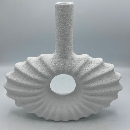 Vase Sculptural Ajouré Éventail – Finition Texturée Effet Pierre