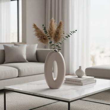 Vase Décoratif Ovale Ajouré – Céramique Minimaliste Striée