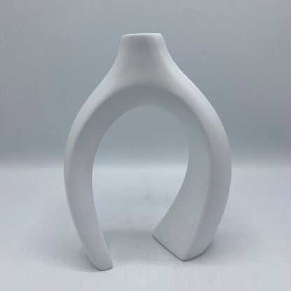 Duo de Vases Entrelacés en Céramique Mate – Design Minimaliste Abstrait