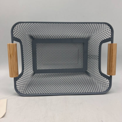 Paniers de Rangement Métal et Poignées en Bois – Élégance & Organisation Design