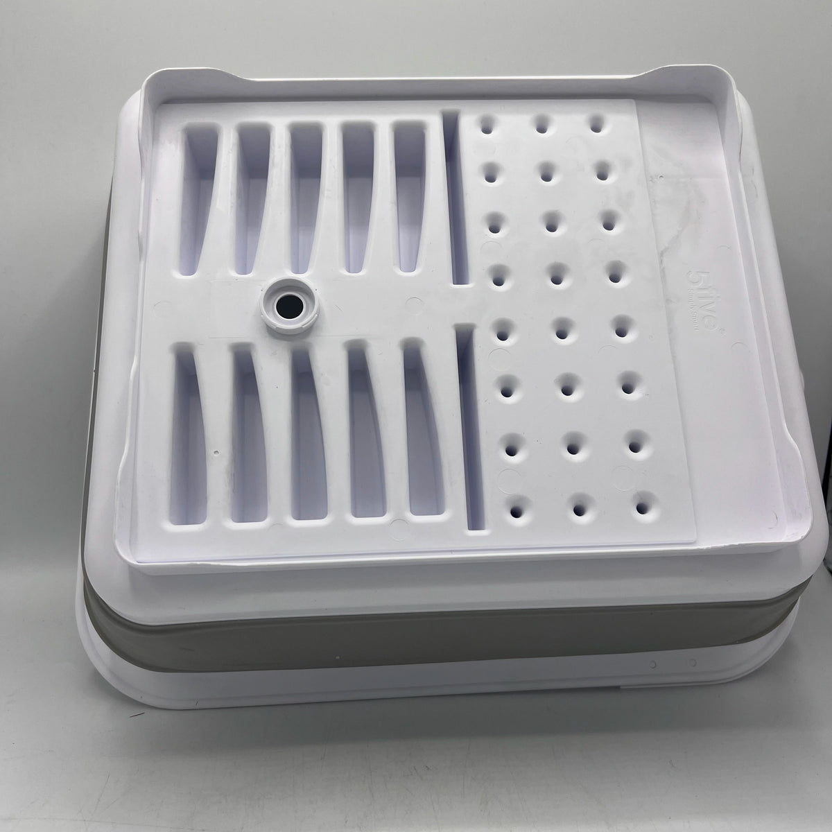 Égouttoir à Vaisselle Rétractable et Pliable "Gain de Place" - 5five Simply Smart  DESCRIPTION :